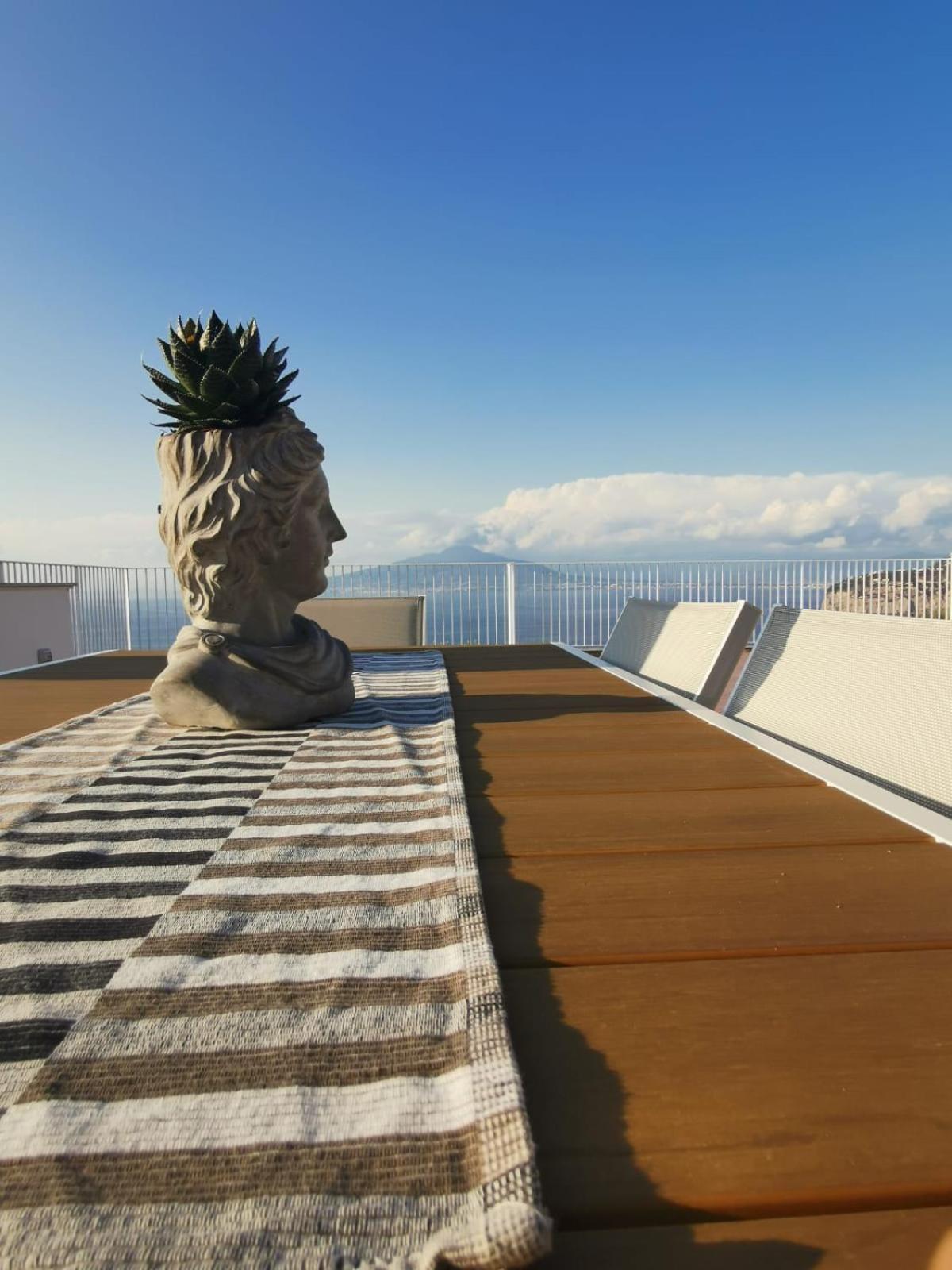 La Terrazza Sul Golfo Villa ซอร์เรนโต ภายนอก รูปภาพ