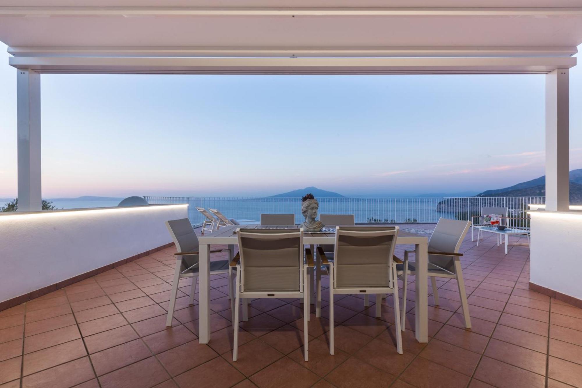 La Terrazza Sul Golfo Villa ซอร์เรนโต ภายนอก รูปภาพ