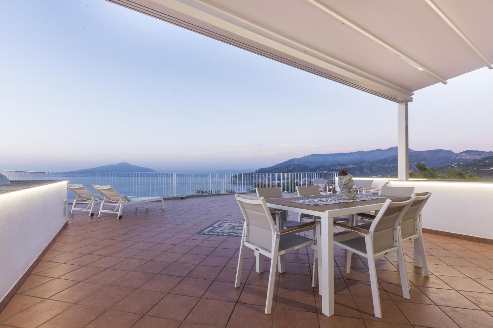 La Terrazza Sul Golfo Villa ซอร์เรนโต ภายนอก รูปภาพ